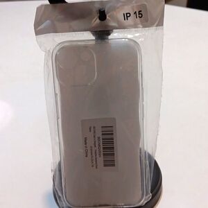 NWT JS-iPhone 15-ZBJK-TM protection bumpers (clear)